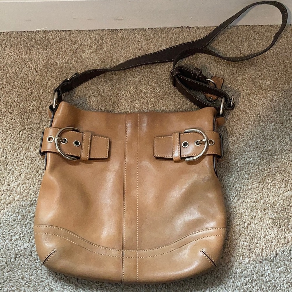 Coach shoulder bag